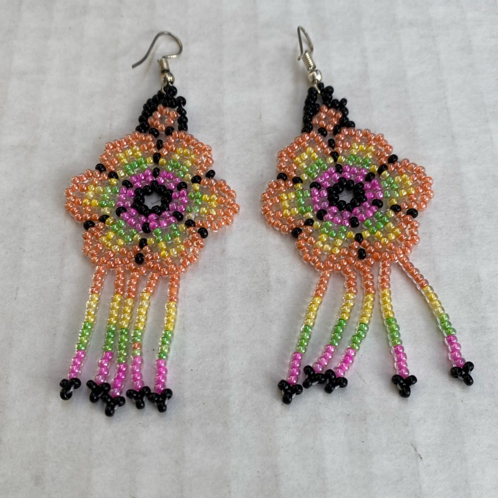 Handmade Huichol Beaded Squash Blossom Earrings NWOT - Picture 3 of 5
